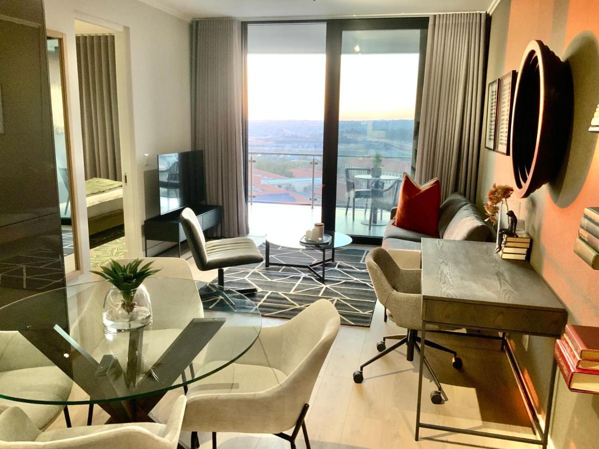5 Star Elegant Apartments, Ellipse, Waterfall City, Midrand, Johannesburg المظهر الخارجي الصورة